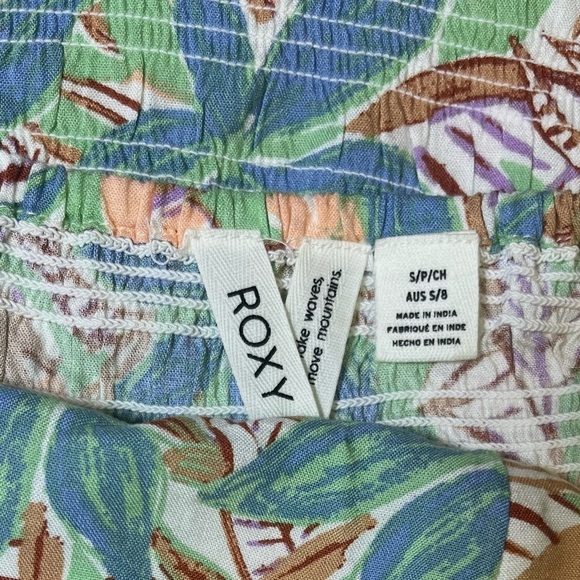 Roxy Hello Petal Mini Dress Smocked Puff Sleeves Boho Minimalist Surfer 
Size S - Picture 6 of 7